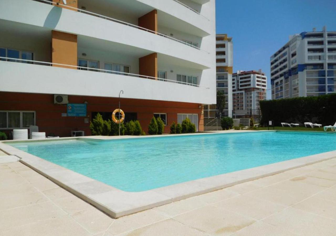 Apartamento T1 Flamingo - Portimao - 1,5 Km Da Praia Exterior photo