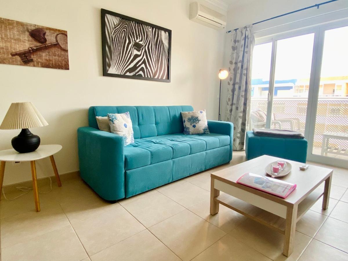Apartamento T1 Flamingo - Portimao - 1,5 Km Da Praia Exterior photo