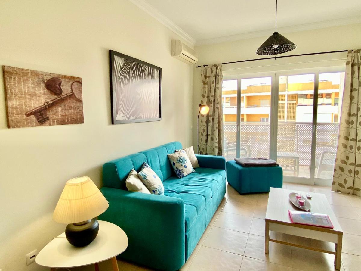 Apartamento T1 Flamingo - Portimao - 1,5 Km Da Praia Exterior photo